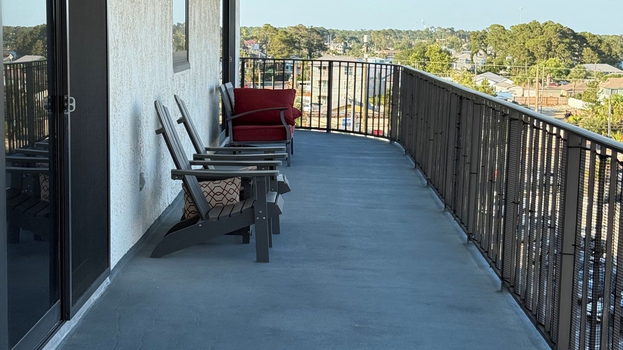Photo of Patio Balcony in Biltmore Beach