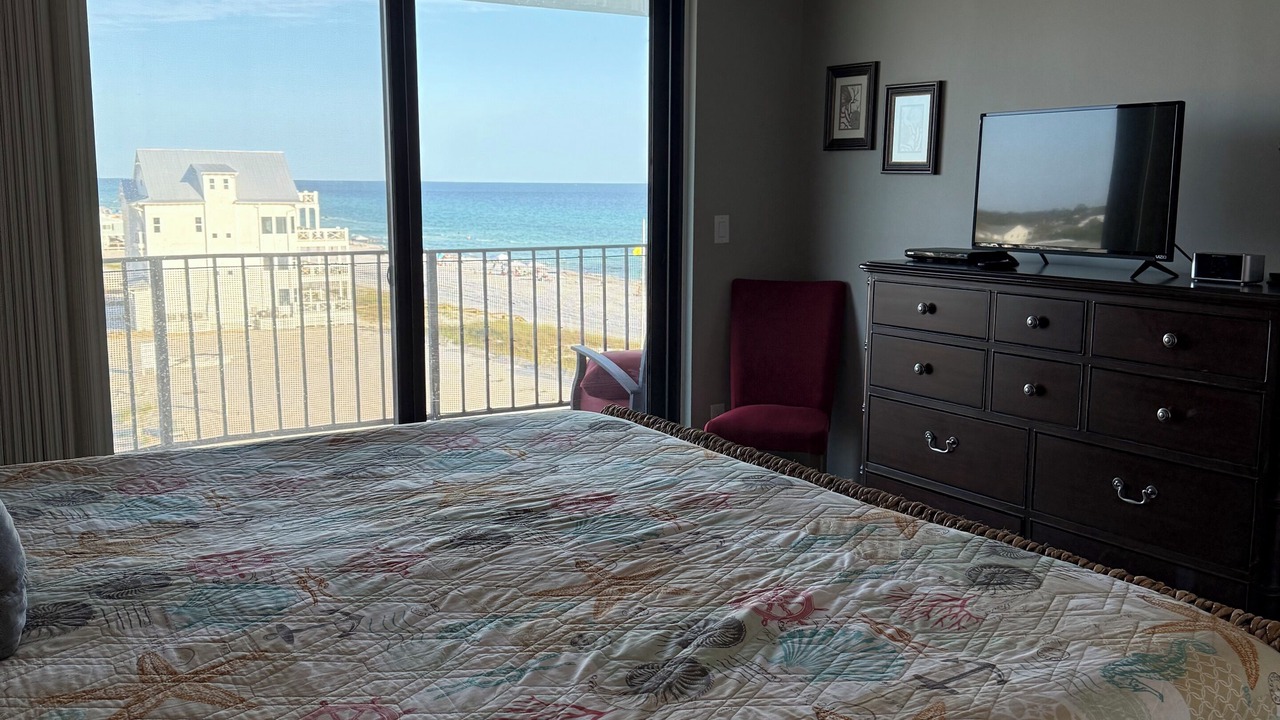 Photo of Bedroom in Biltmore Beach