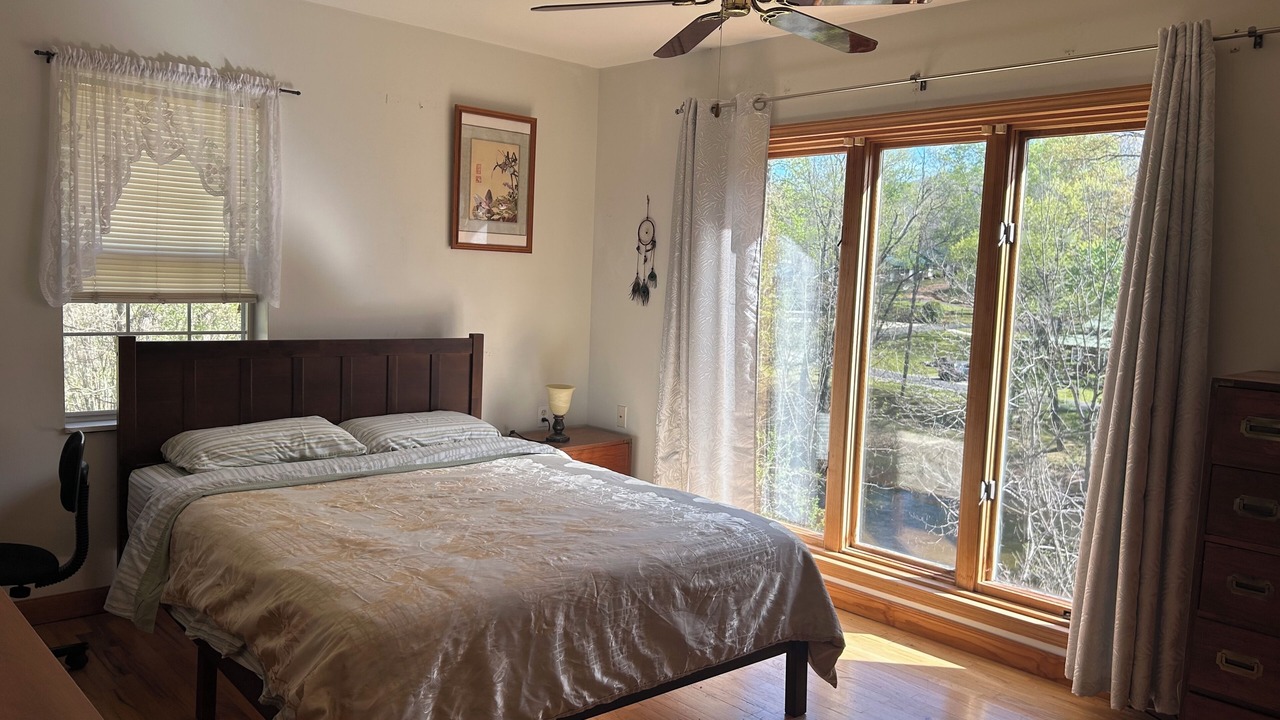 Photo of Bedroom in Franklin