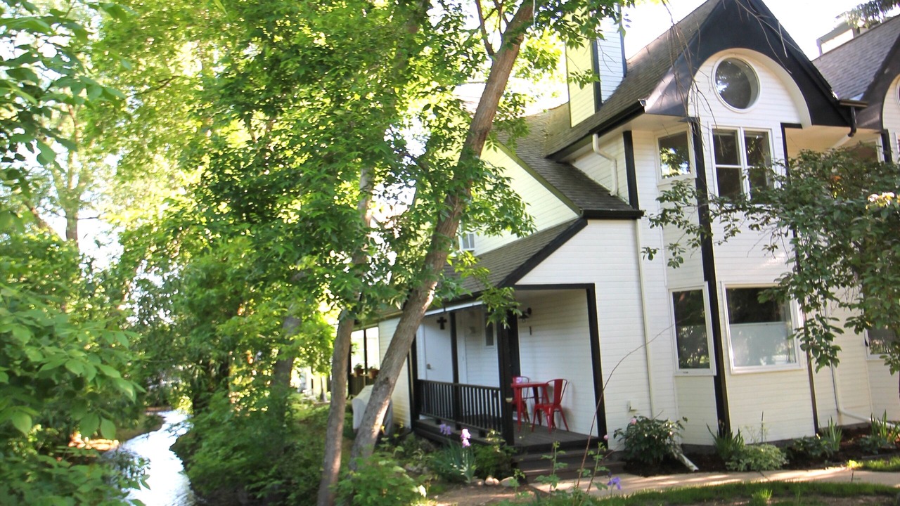 Photo of Outdoor in Whittier