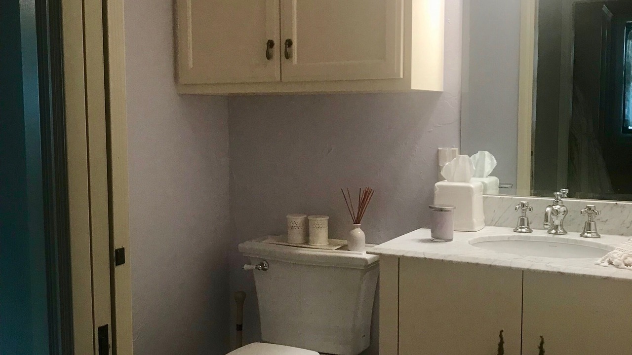 Photo of Bathroom in Central Oklahoma City