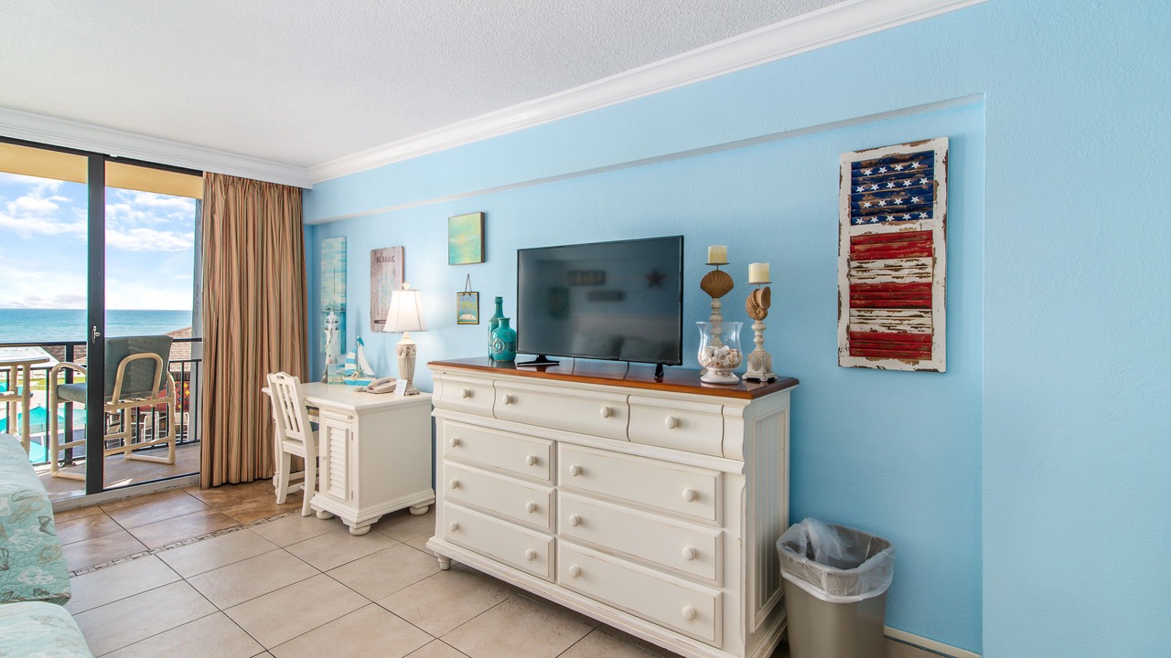Photo of Livingroom in Daytona Beach Shores