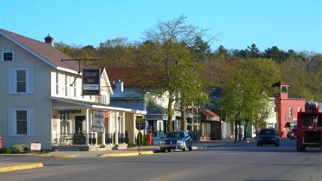 Photo of Others in Suttons Bay