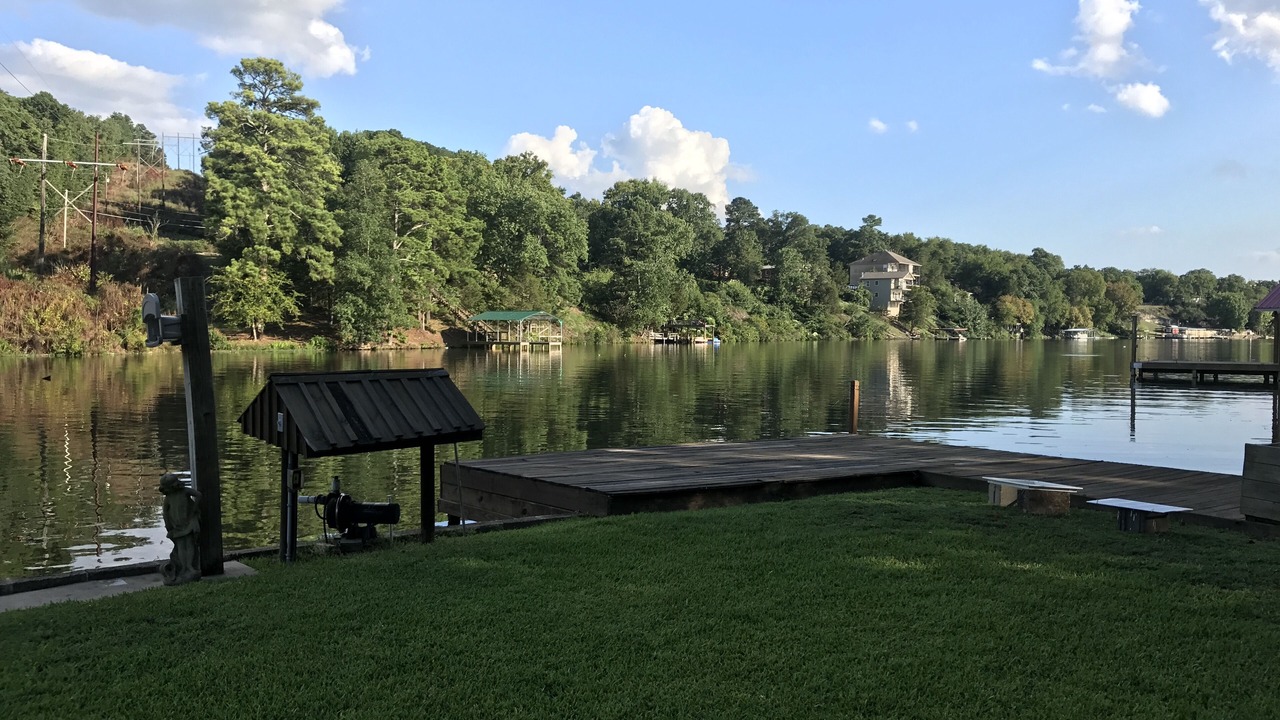 Photo of Others in Piney