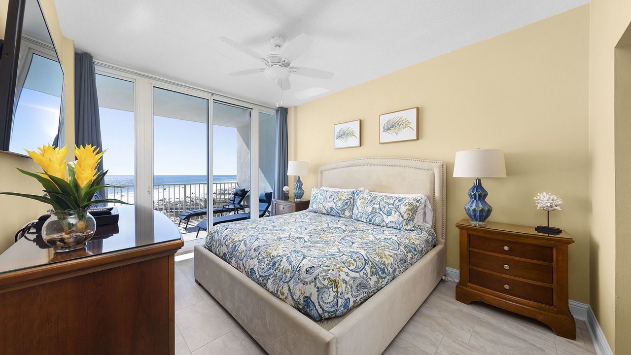 Photo of Bedroom in Gulf Shores