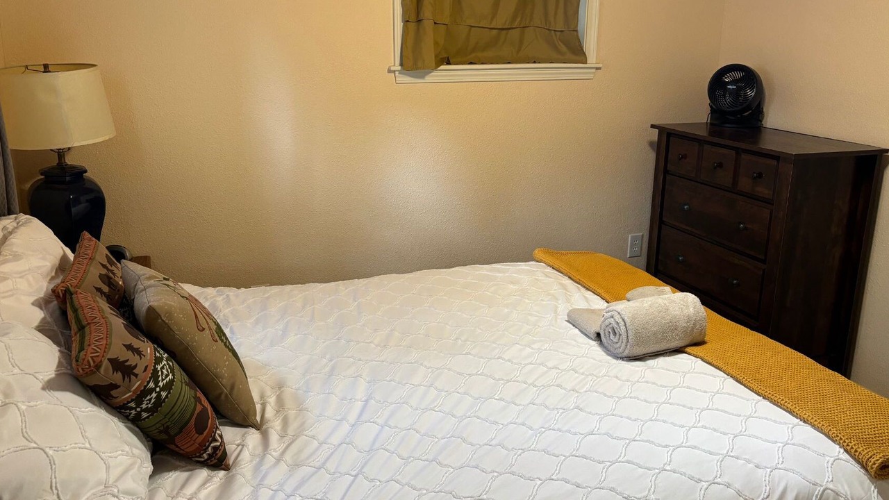 Photo of Bedroom in Cooper Landing