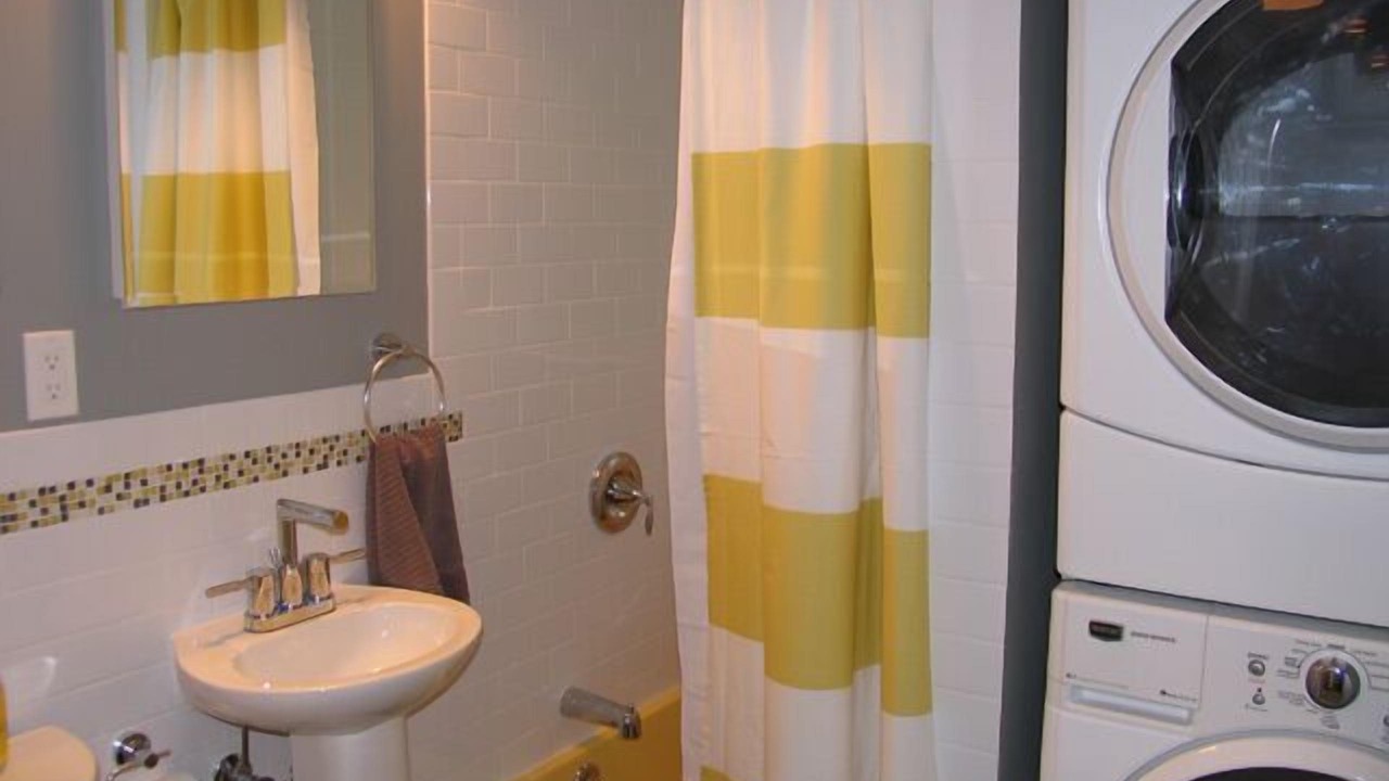Photo of Bathroom in Cape May Point