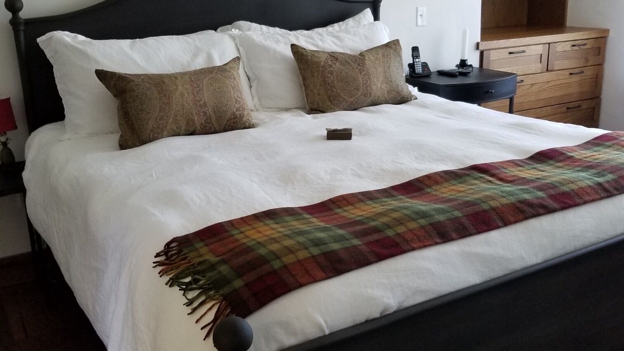 Photo of Bedroom in Eden