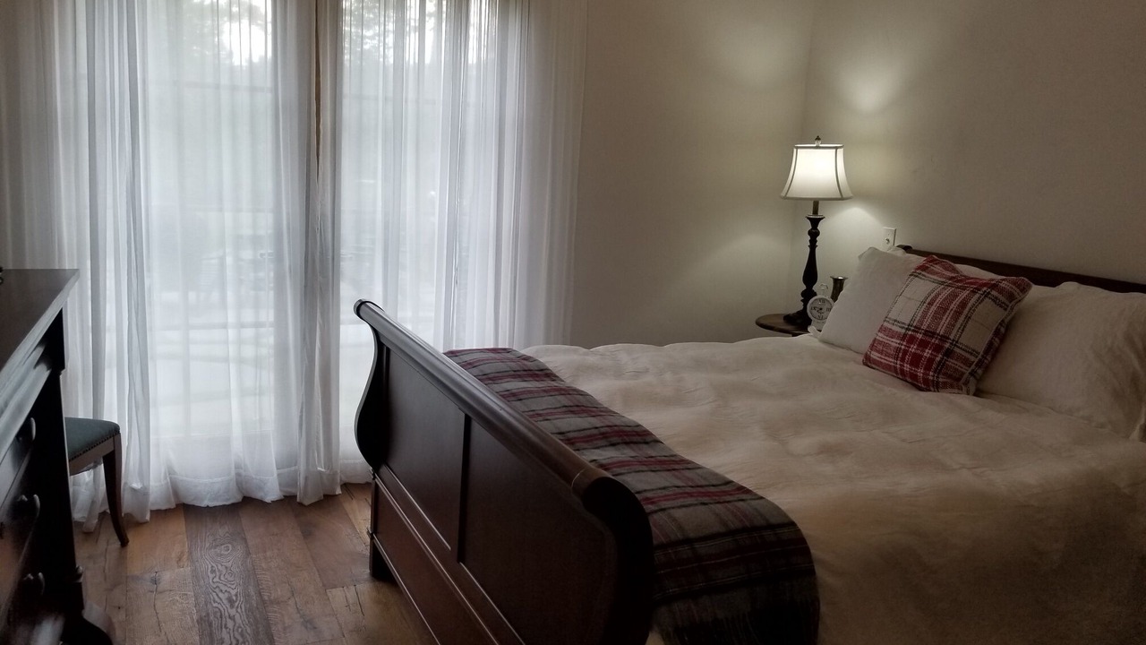 Photo of Bedroom in Eden