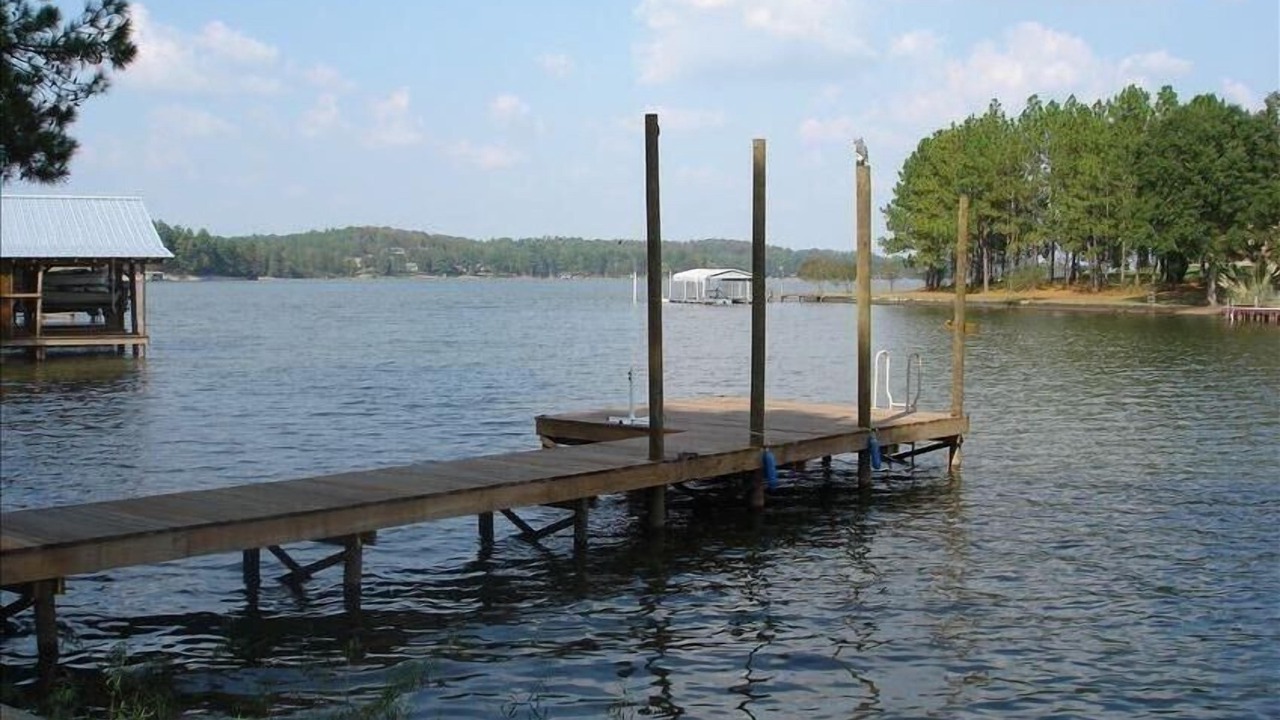 Photo of Others in Stemley