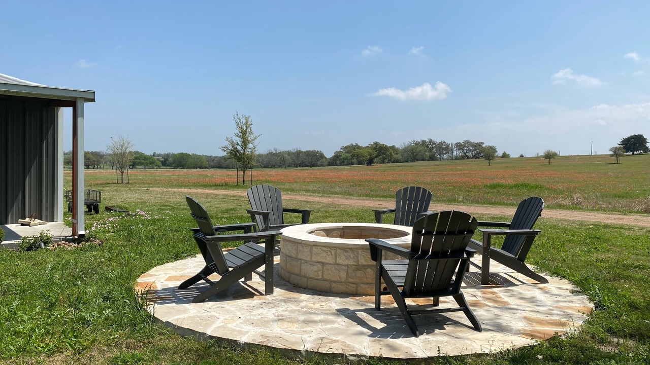 Photo of Patio Balcony in Round Top