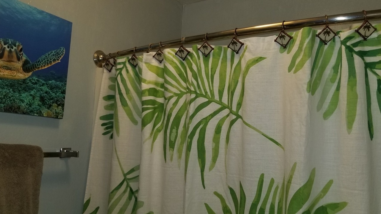 Photo of Bathroom in Ualapue