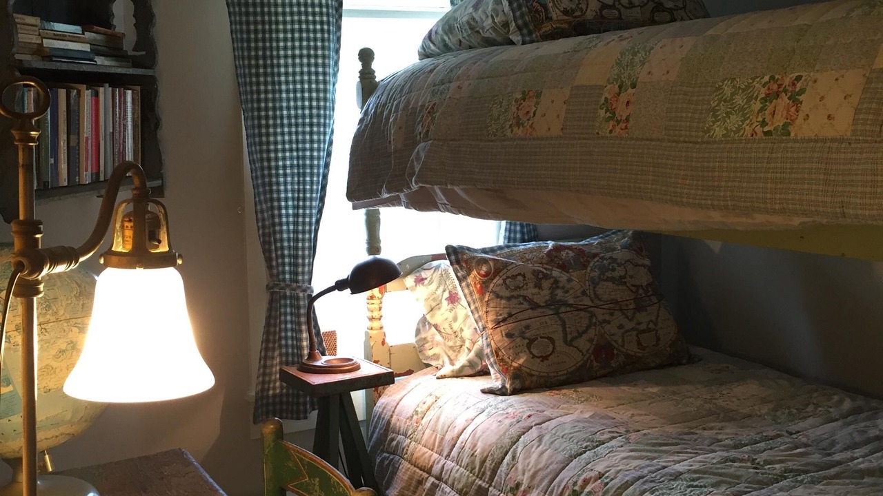 Photo of Bedroom in Warren