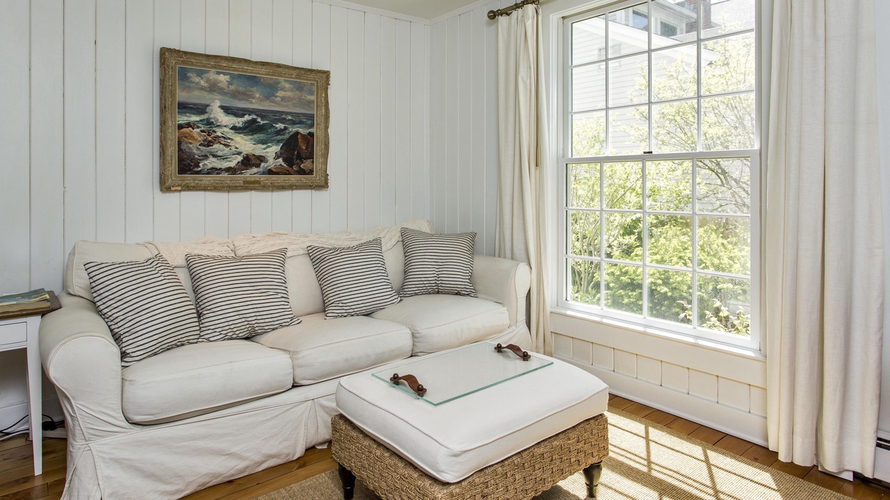 Photo of Livingroom in Kennebunkport