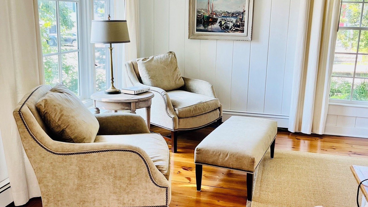 Photo of Livingroom in Kennebunkport
