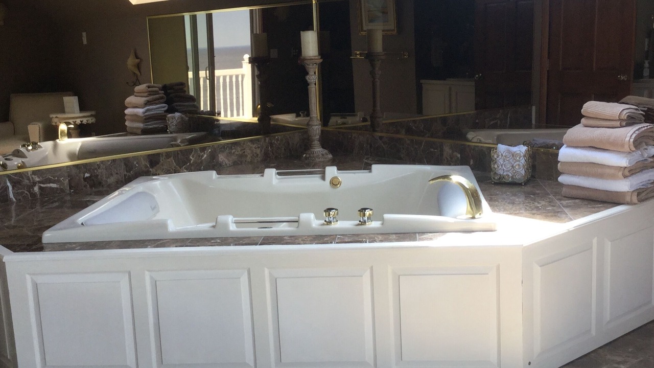 Photo of Bathroom in York Beach