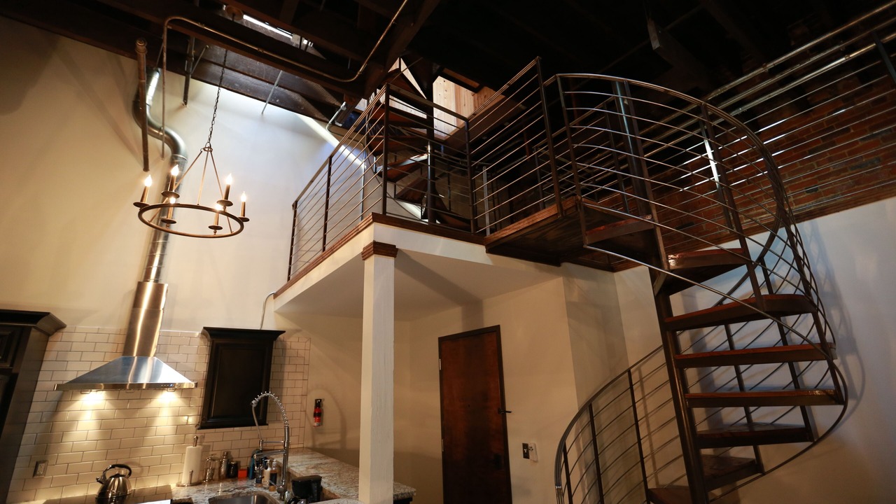 Photo of Others in Arts District