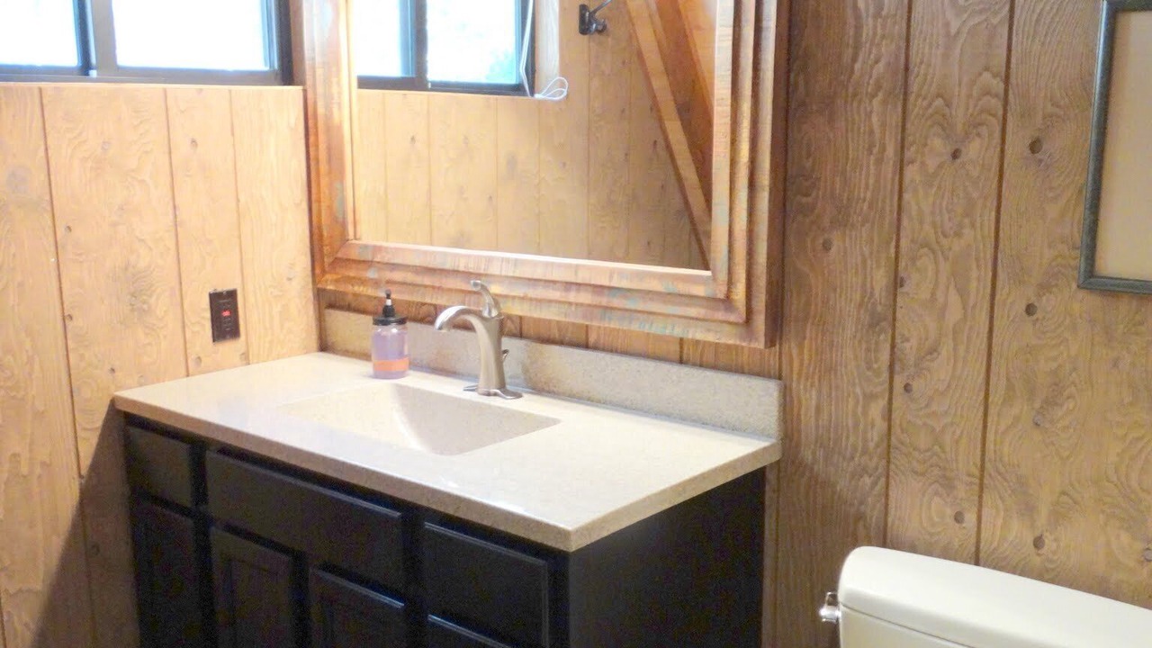 Photo of Bathroom in Innsbrook