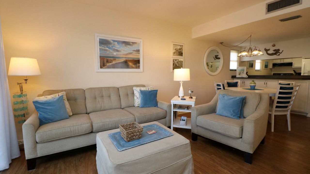 Photo of Livingroom in Butler Beach