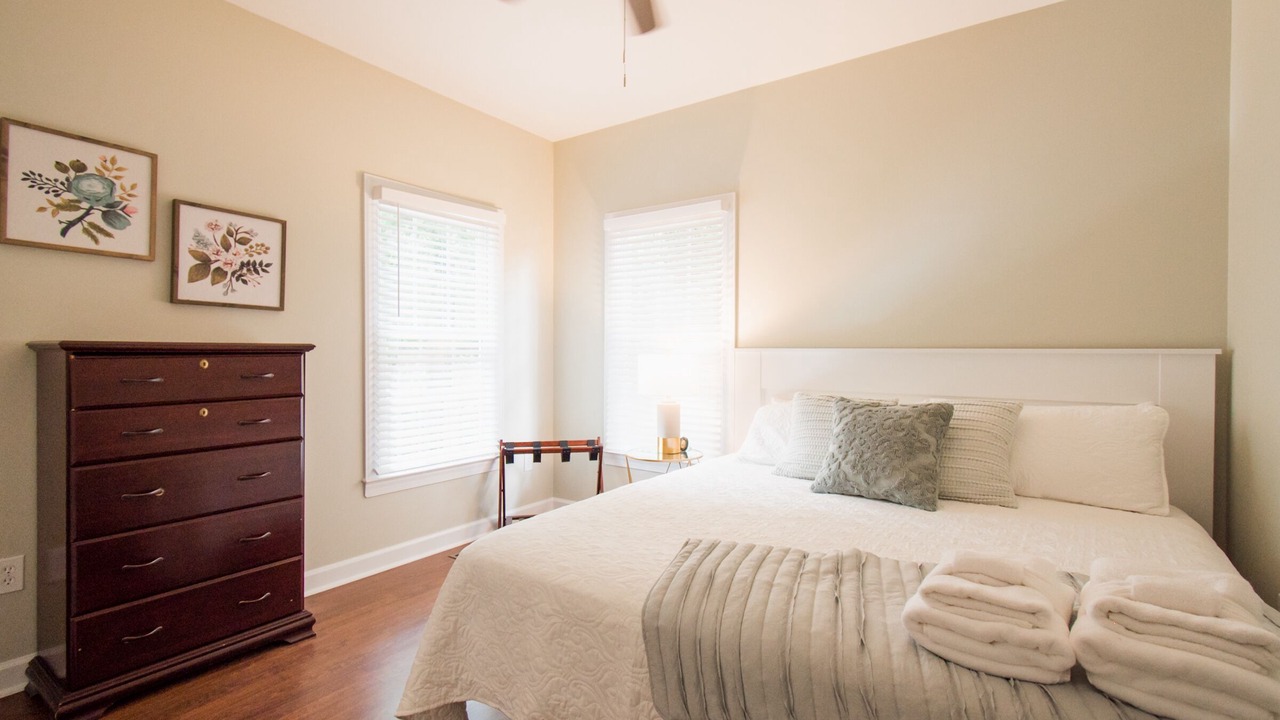 Photo of Bedroom in Covington