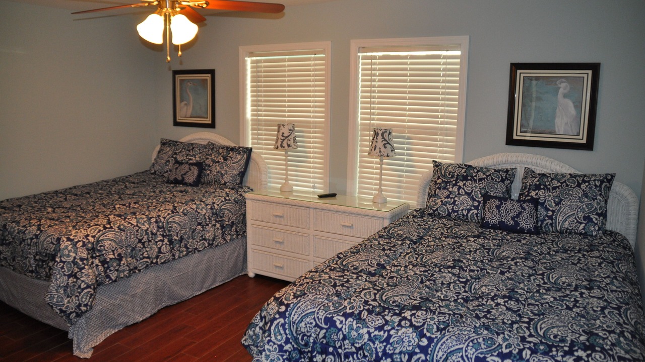 Photo of Bedroom in Crescent Beach