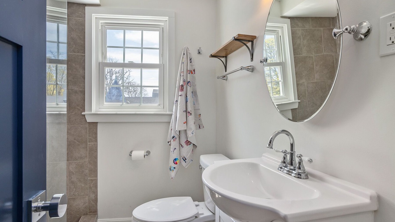 Photo of Bathroom in Ogunquit