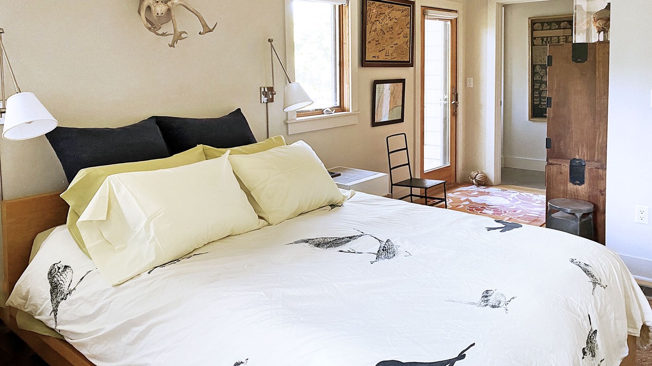 Photo of Bedroom in Hudson