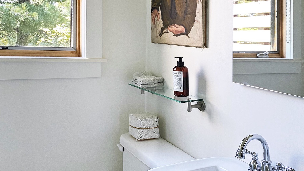 Photo of Bathroom in Hudson