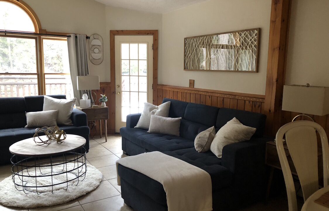 Photo of Livingroom in Starlight