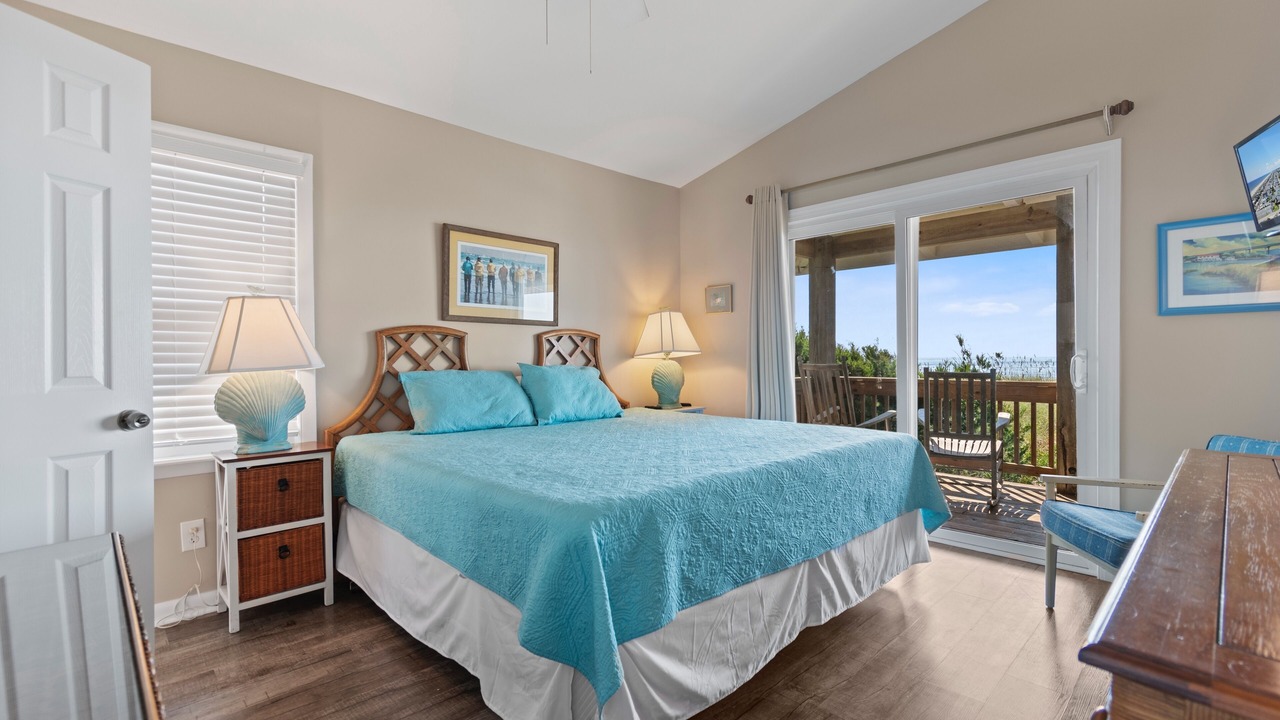 Photo of Bedroom in Holden Beach