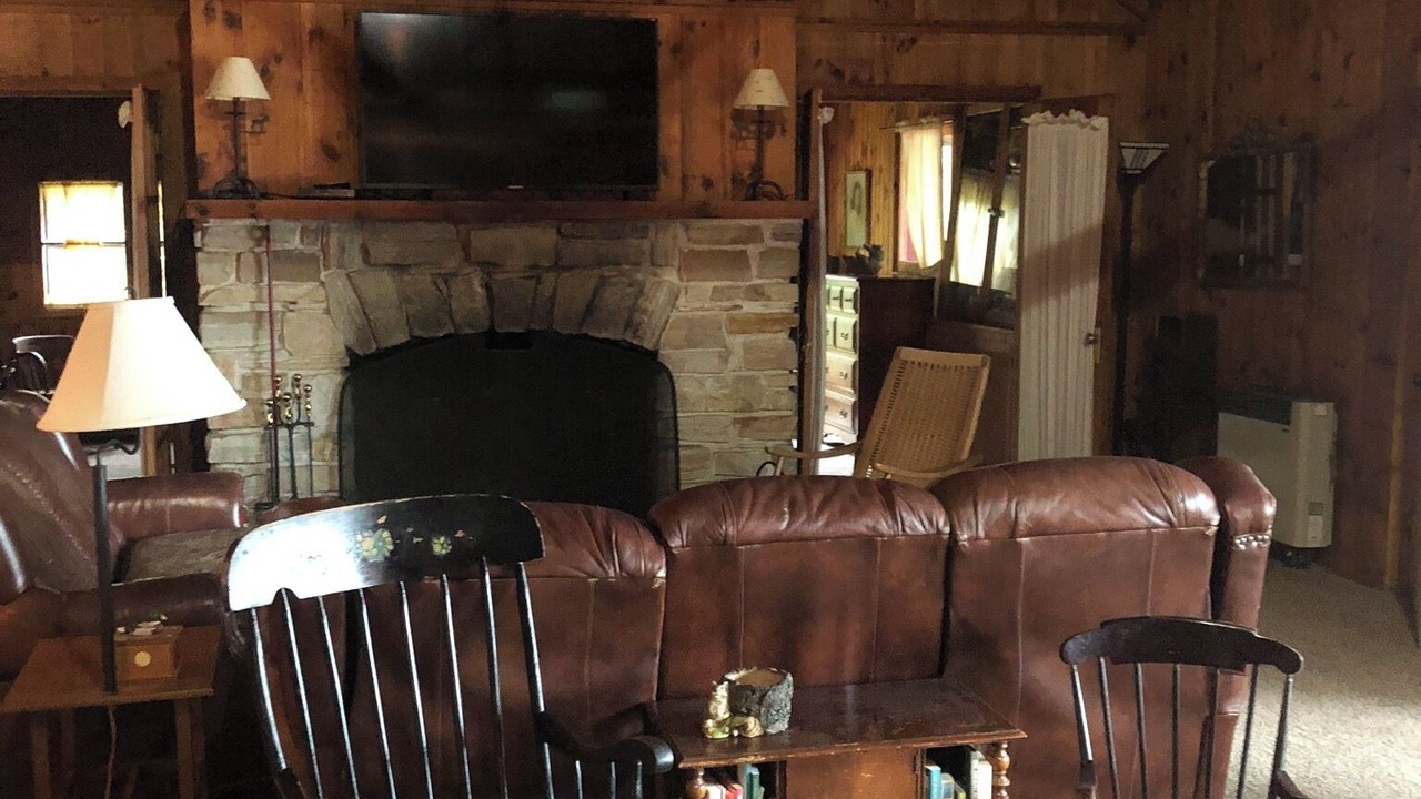 Photo of Bedroom in Saranac Lake
