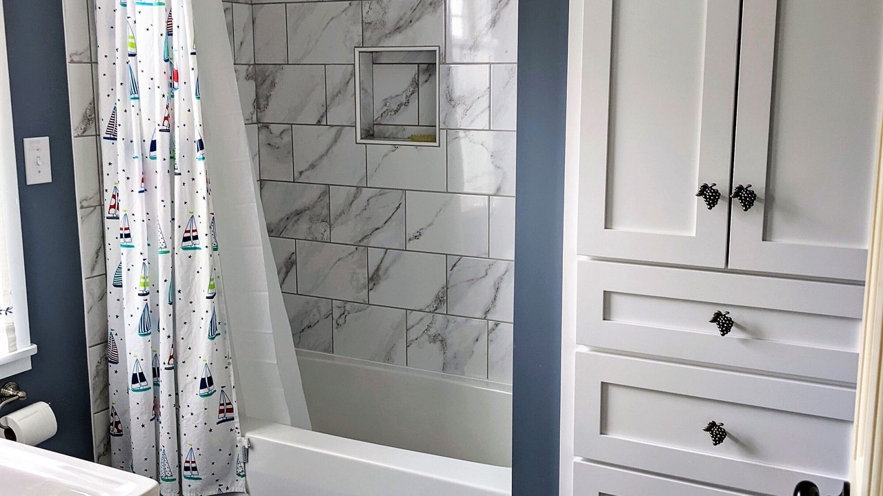 Photo of Bathroom in Teall Beach