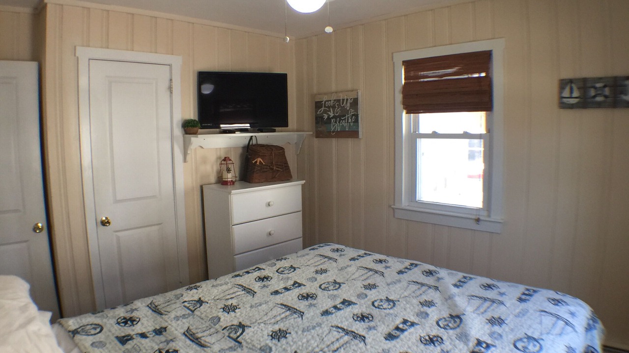 Photo of Bedroom in South Beach Haven