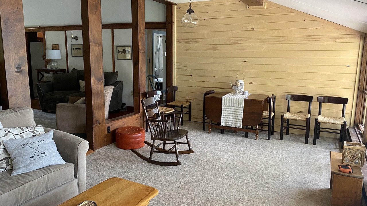 Photo of Livingroom in Long Lake