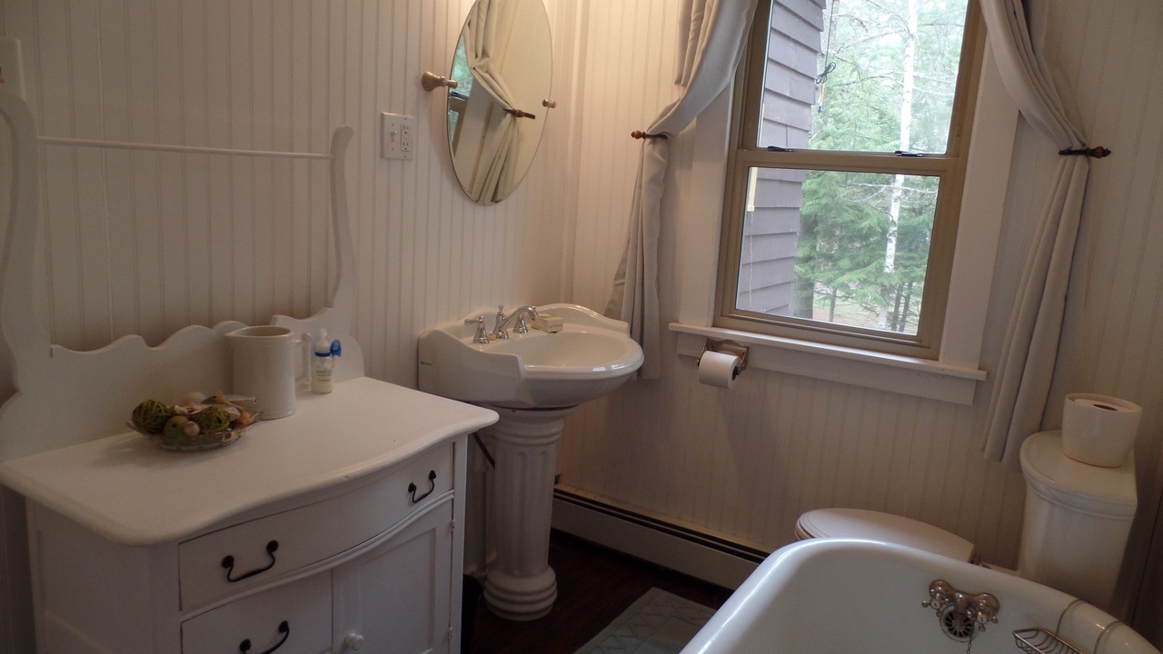 Photo of Bathroom in Long Lake