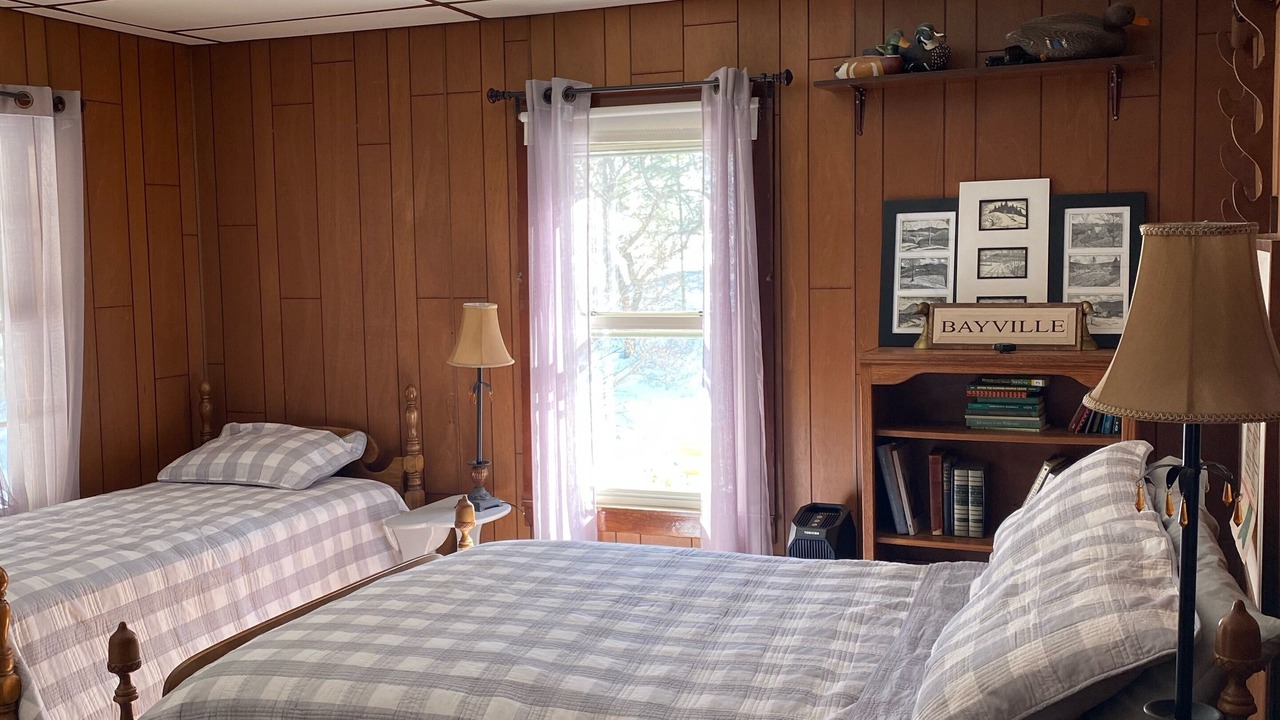 Photo of Bedroom in Long Lake