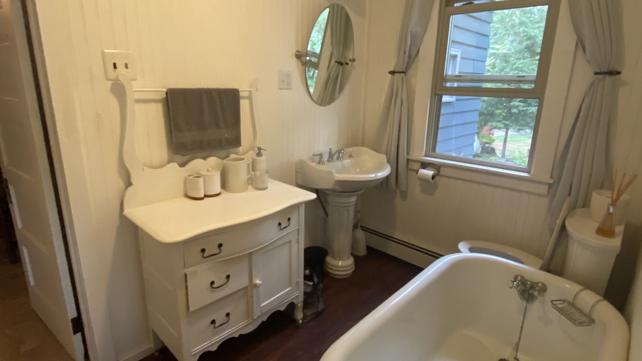 Photo of Bathroom in Long Lake