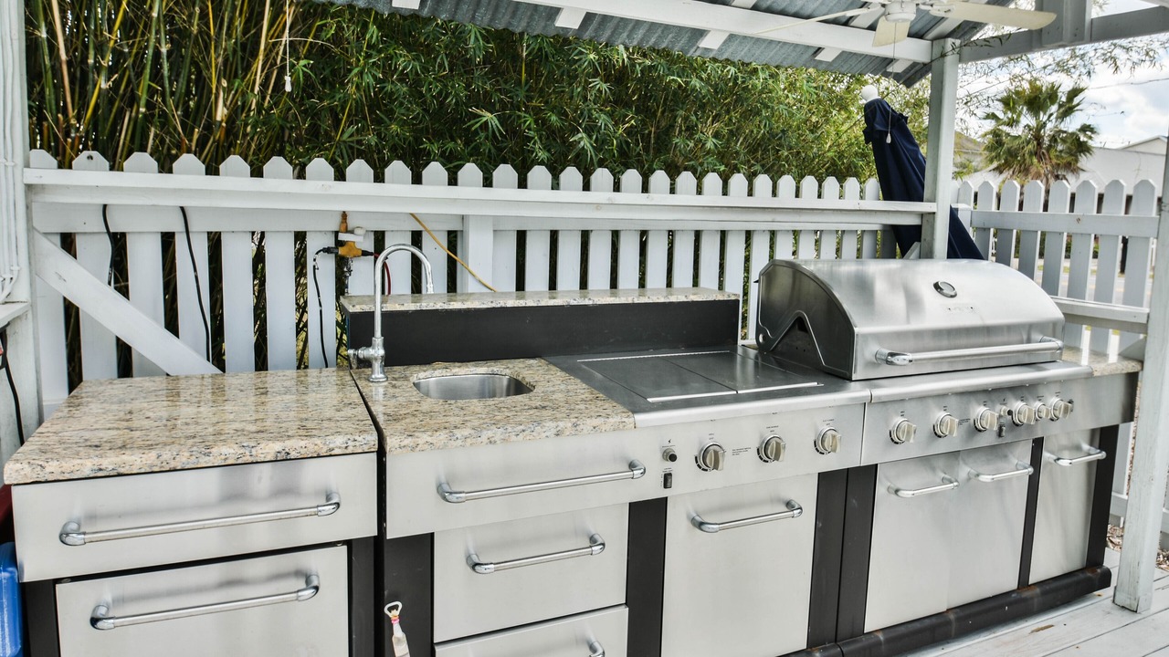 Photo of Outdoor in Clipper Cove