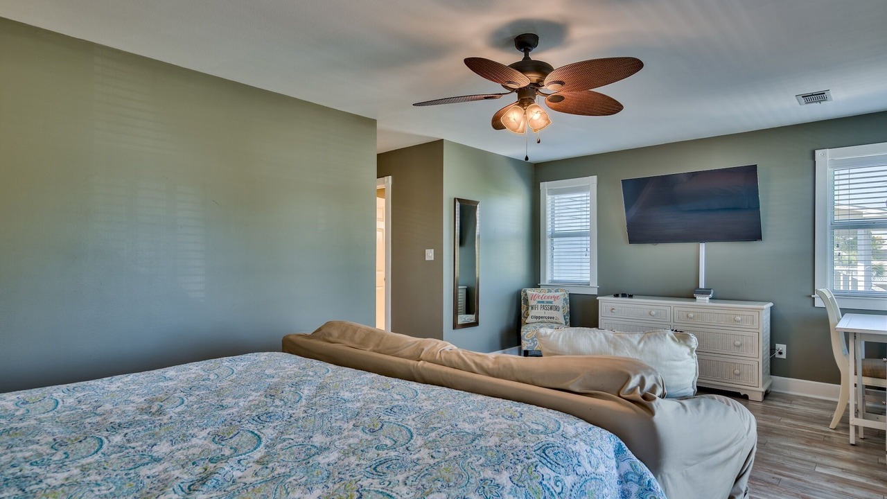 Photo of Others in Clipper Cove