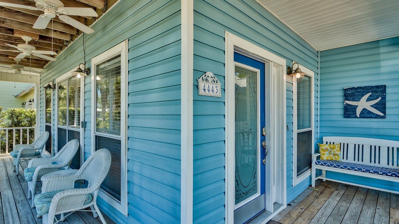 Photo of Patio Balcony in Clipper Cove