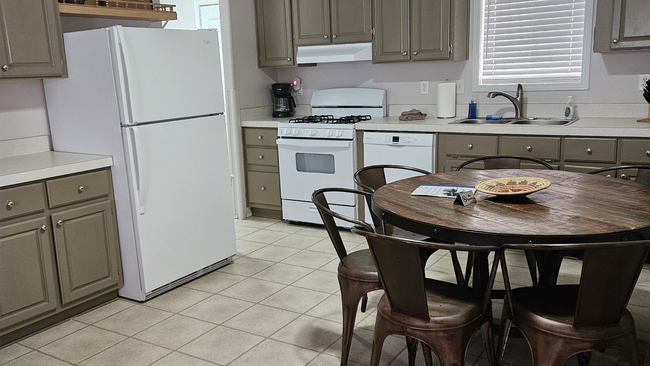 Photo of Kitchen in Thompson