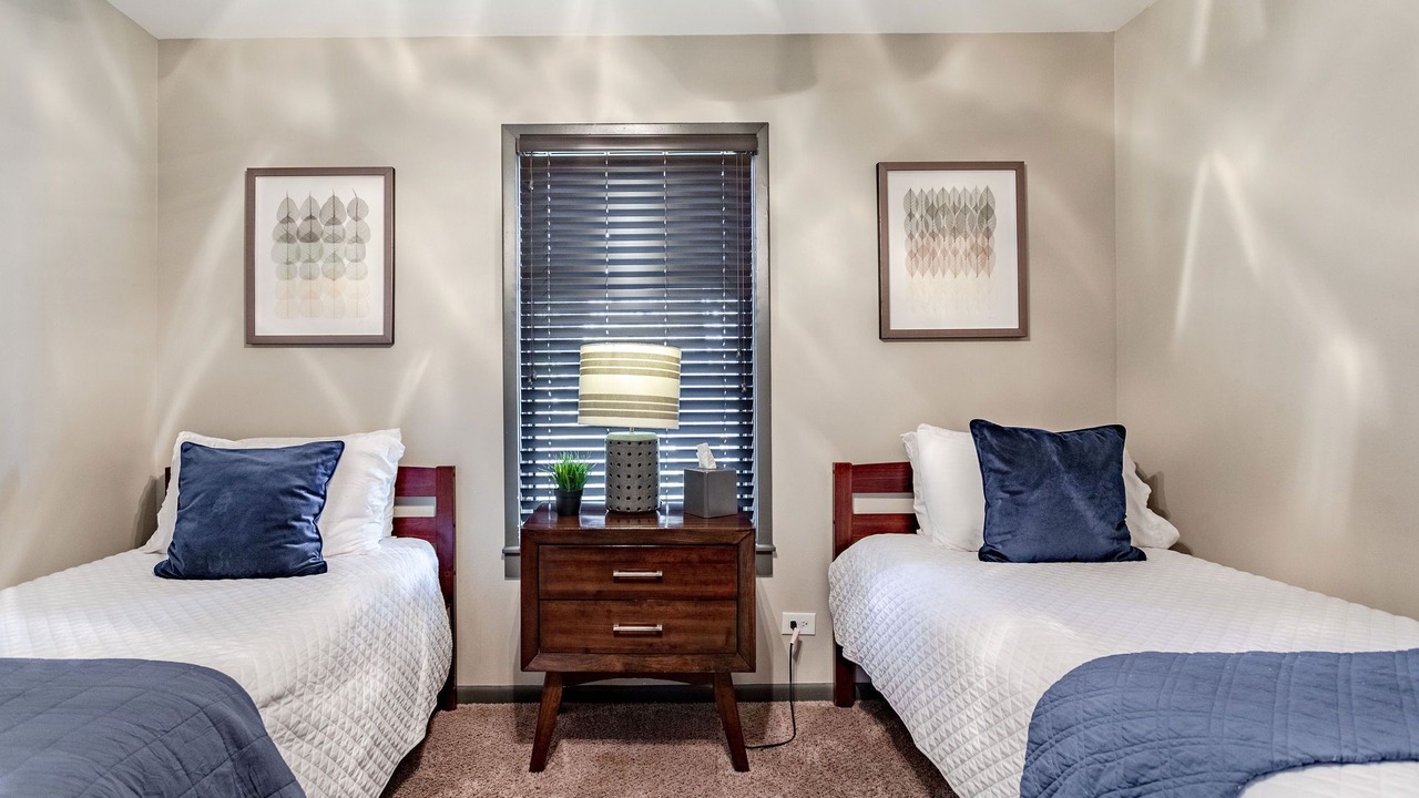 Photo of Bedroom in Mountainview