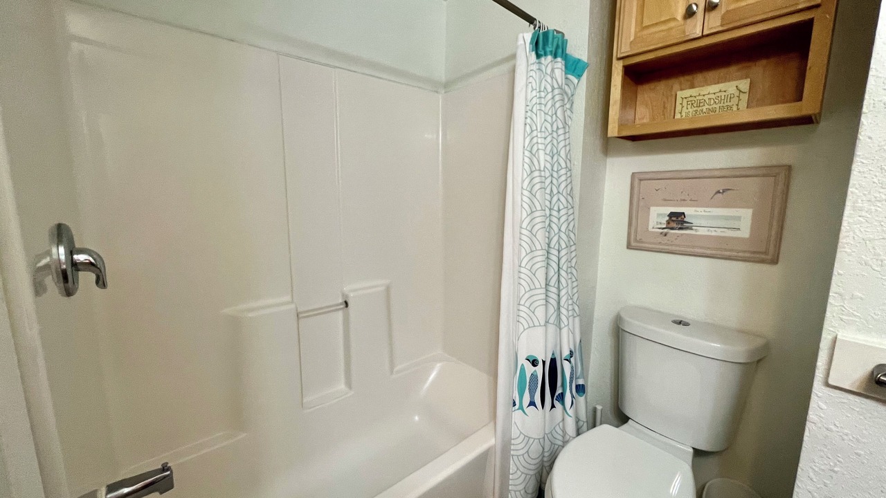Photo of Bathroom in South Mission Beach