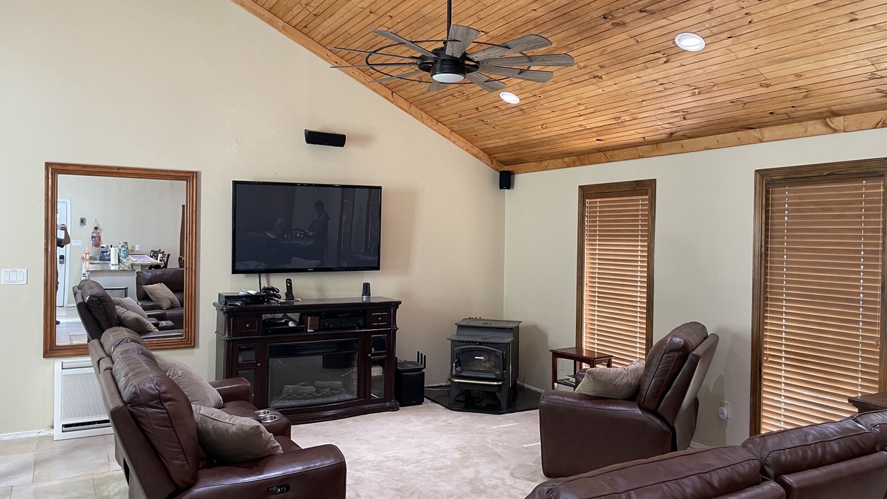 Photo of Livingroom in Angel Fire