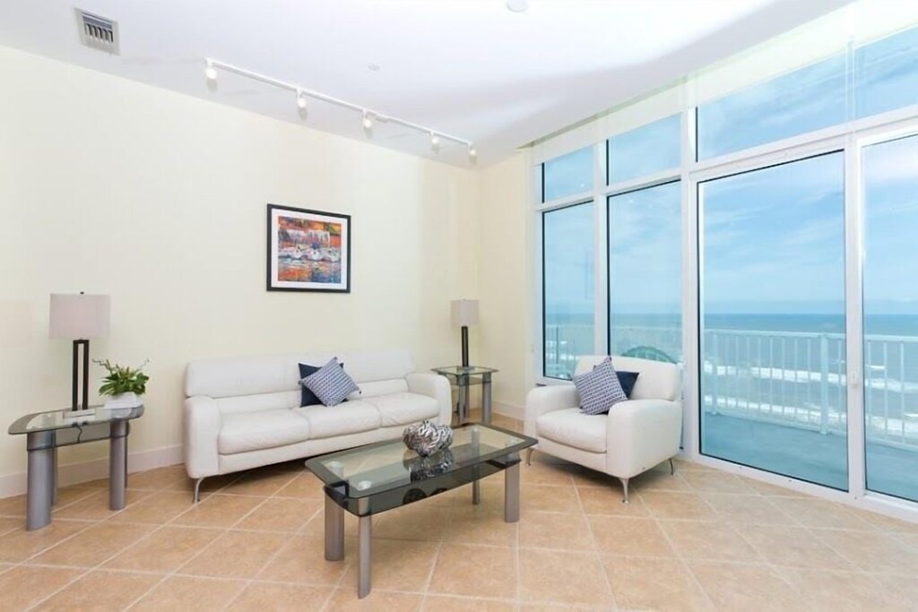 Photo of Livingroom in South Padre Island