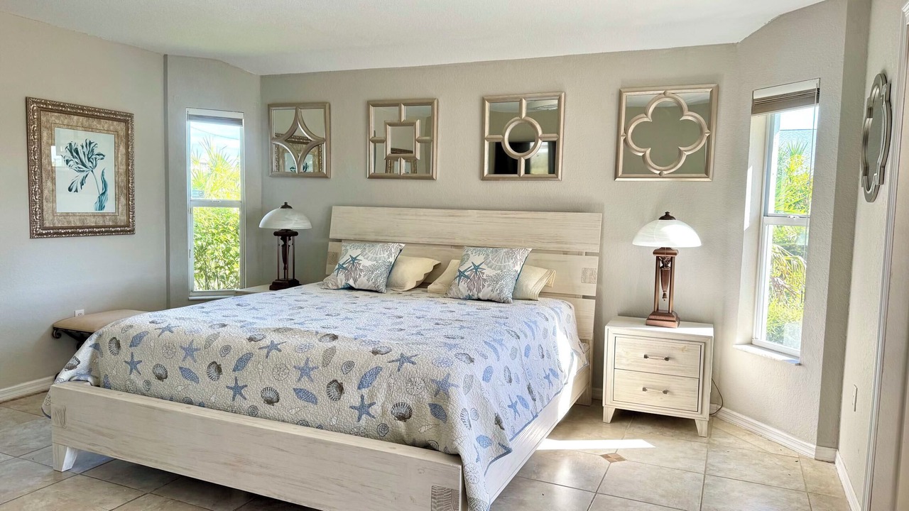Photo of Bedroom in White Marsh