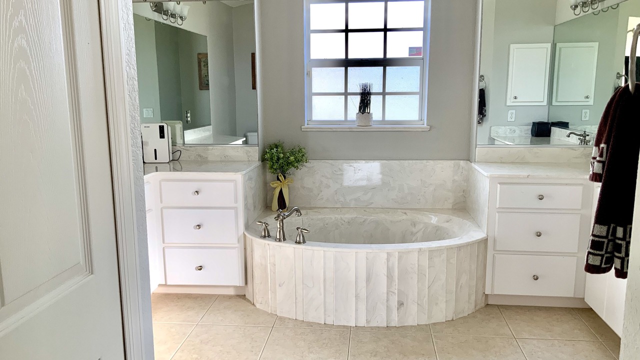 Photo of Bathroom in White Marsh