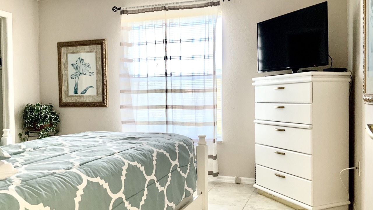 Photo of Bedroom in White Marsh