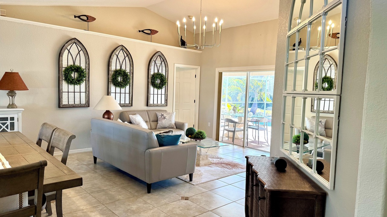 Photo of Livingroom in White Marsh
