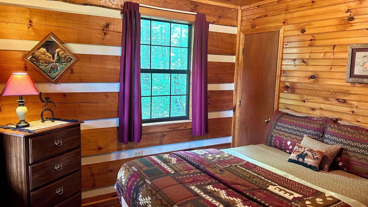 Photo of Bedroom in Townsend